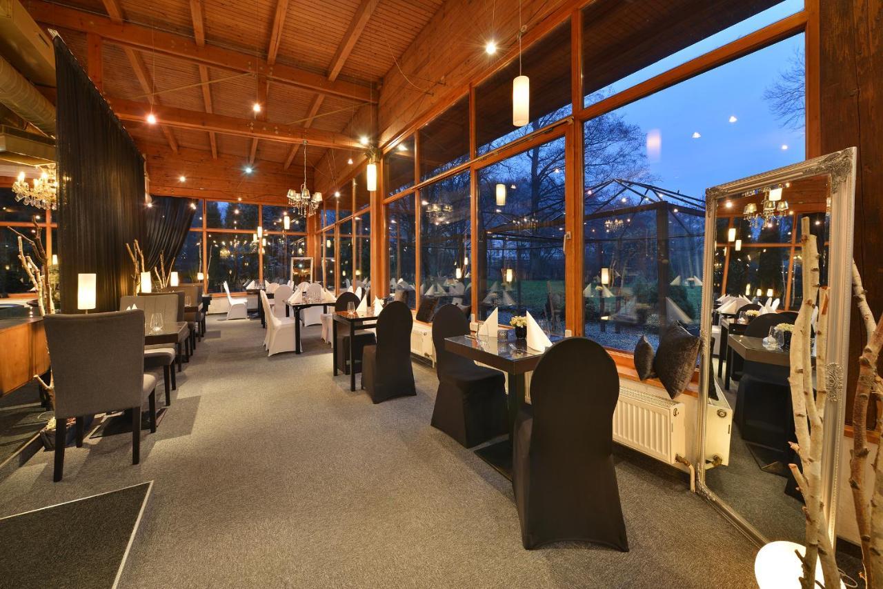 Parkhotel Morris Nový Bor מראה חיצוני תמונה