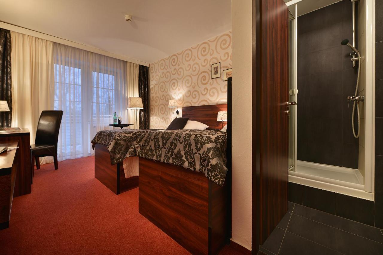 Parkhotel Morris Nový Bor מראה חיצוני תמונה