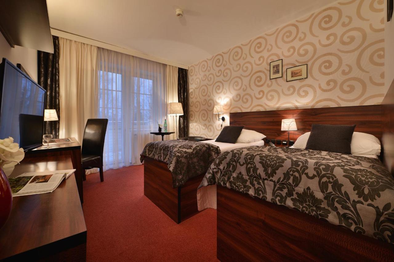 Parkhotel Morris Nový Bor מראה חיצוני תמונה