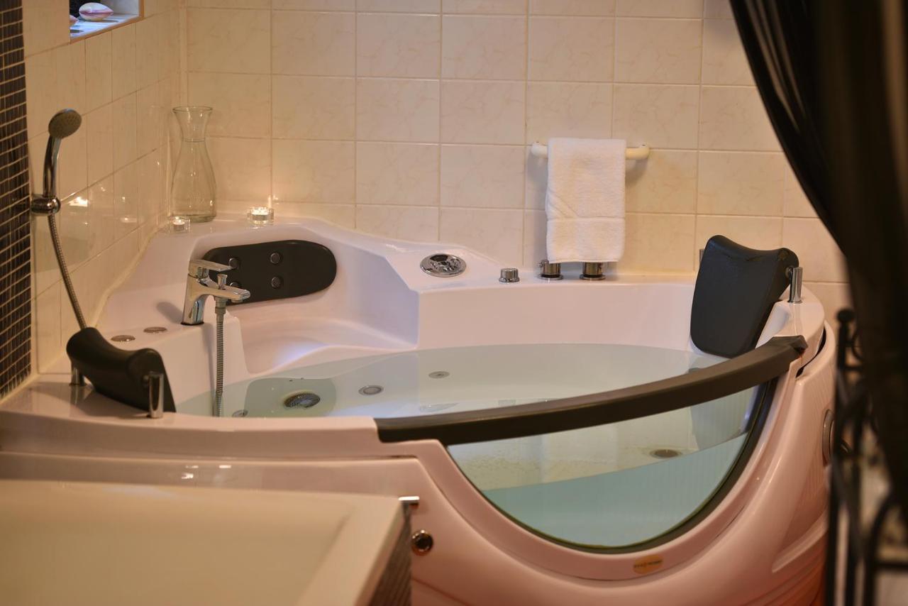 Parkhotel Morris Nový Bor מראה חיצוני תמונה