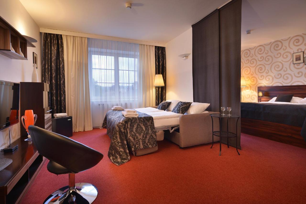 Parkhotel Morris Nový Bor מראה חיצוני תמונה