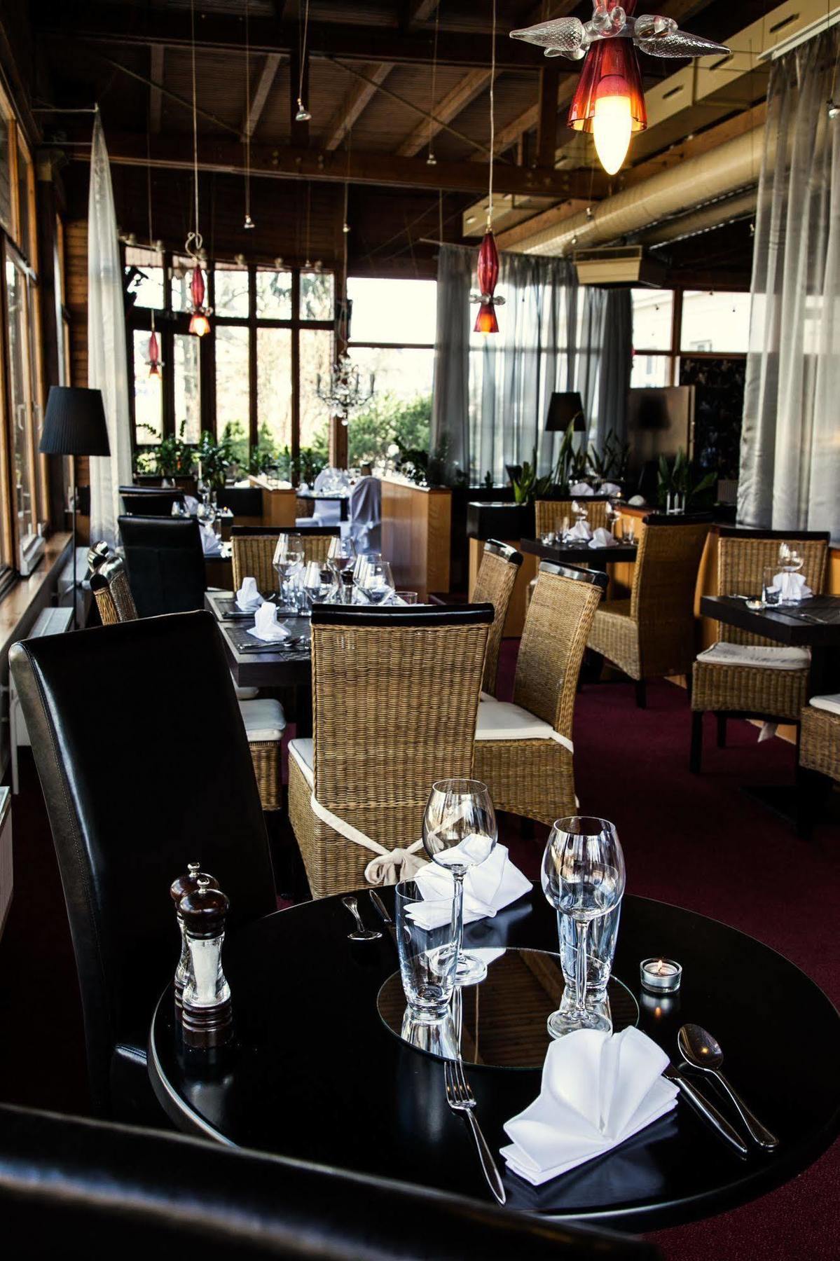 Parkhotel Morris Nový Bor מראה חיצוני תמונה